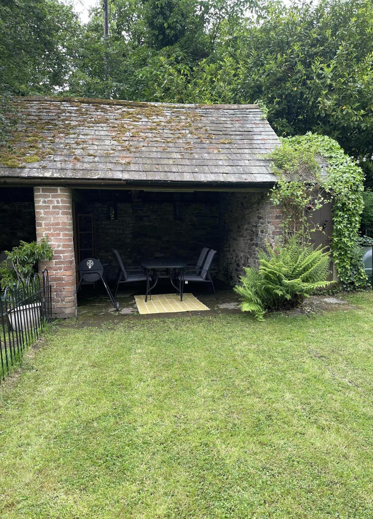 Stunning 2-Bedroomed Cottage Cockermouth Eksteriør billede